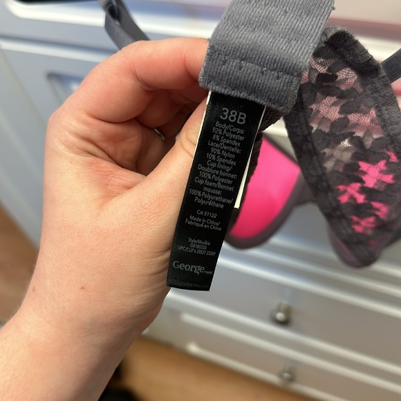 George Bra 🩶 - Picture 4 of 4